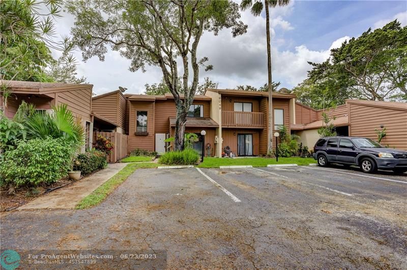 Tamarac, Florida Homes for Sale