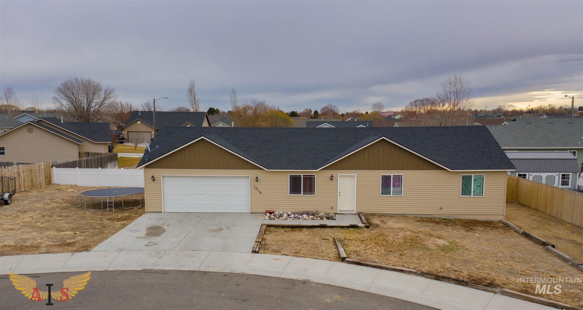 1010 Chisum CIR, Filer ID 83328 House for Sale in Filer, ID