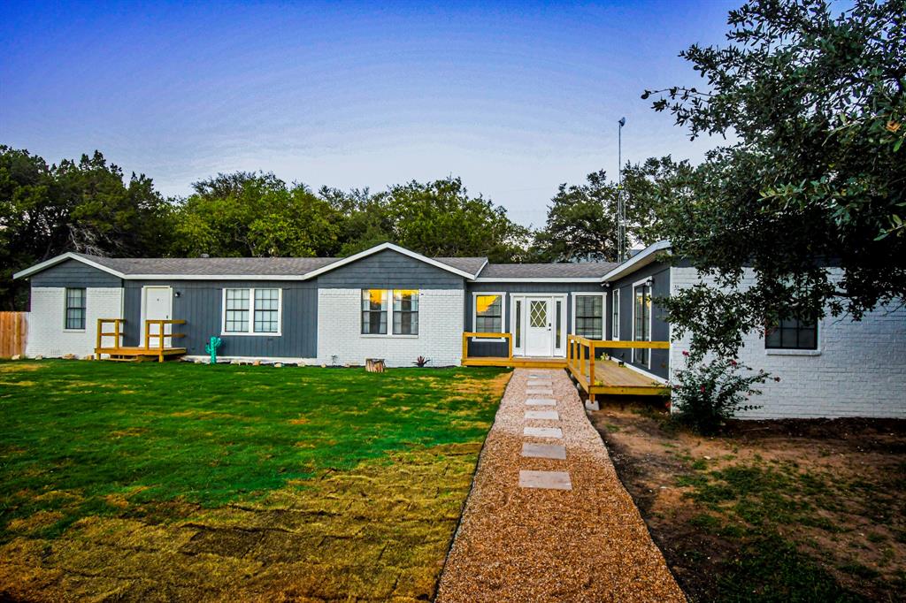 142 Thousand Oaks, Whitney TX 76692 House for Sale in Whitney, TX