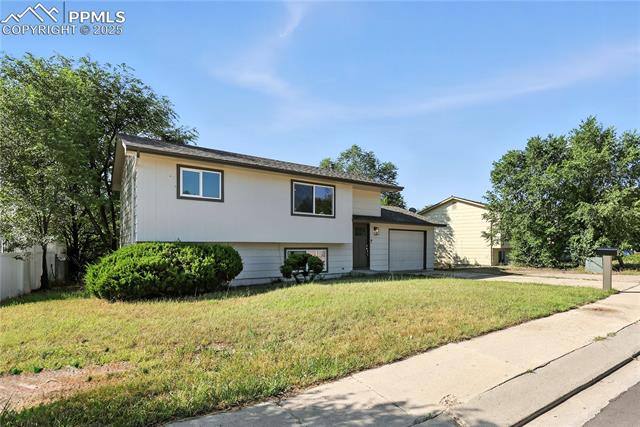 7033 Sequoyah Way, Colorado Springs CO 80915