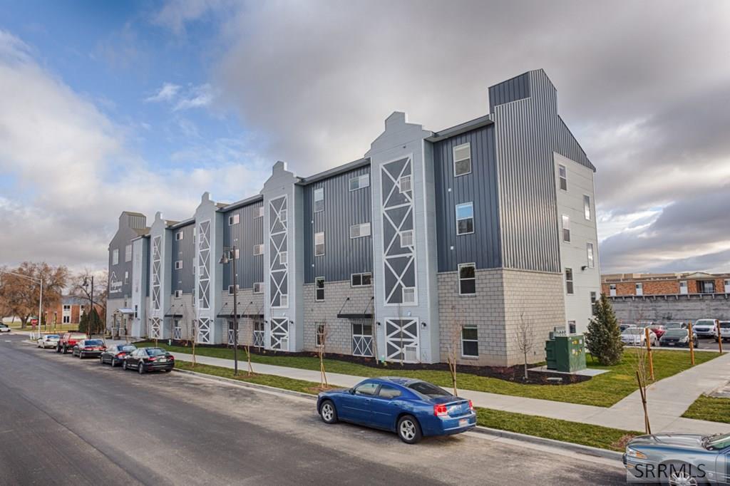 264 N 3rd E Unit 201, Rexburg ID 83440 House for Sale in Rexburg, ID