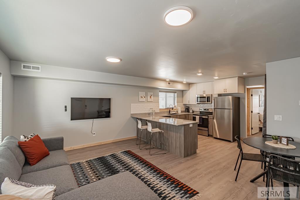 264 N 3rd E Unit 201, Rexburg ID 83440 House for Sale in Rexburg, ID