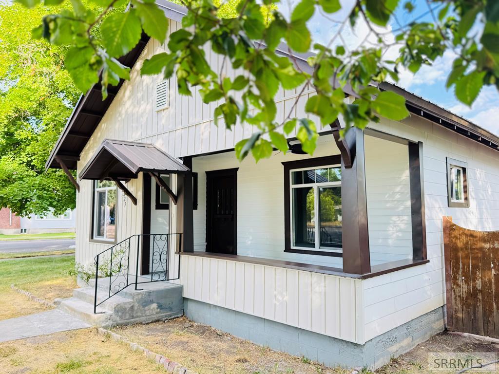 327 N University Avenue, Blackfoot ID 83221