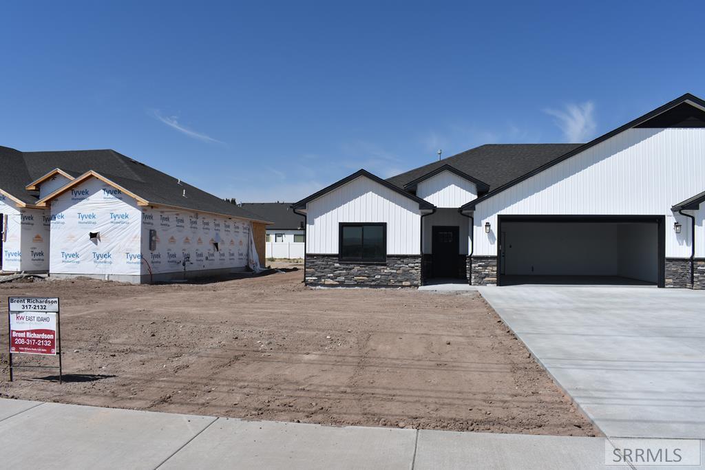 452 Zions St, Shelley ID 83274