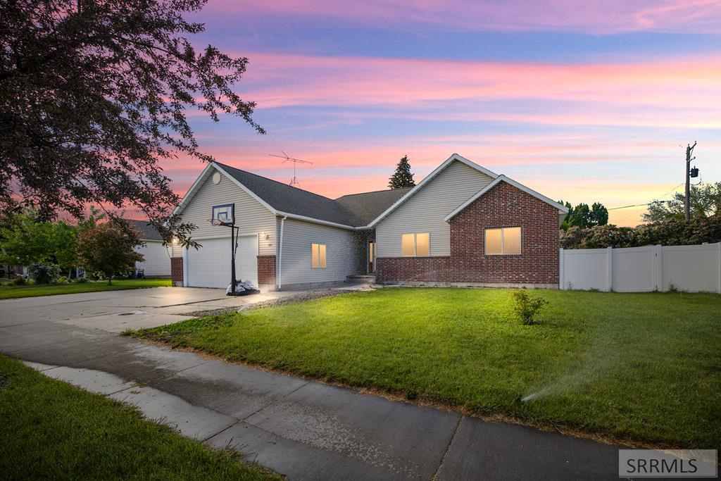 580 Cook Street, Rexburg ID 83440