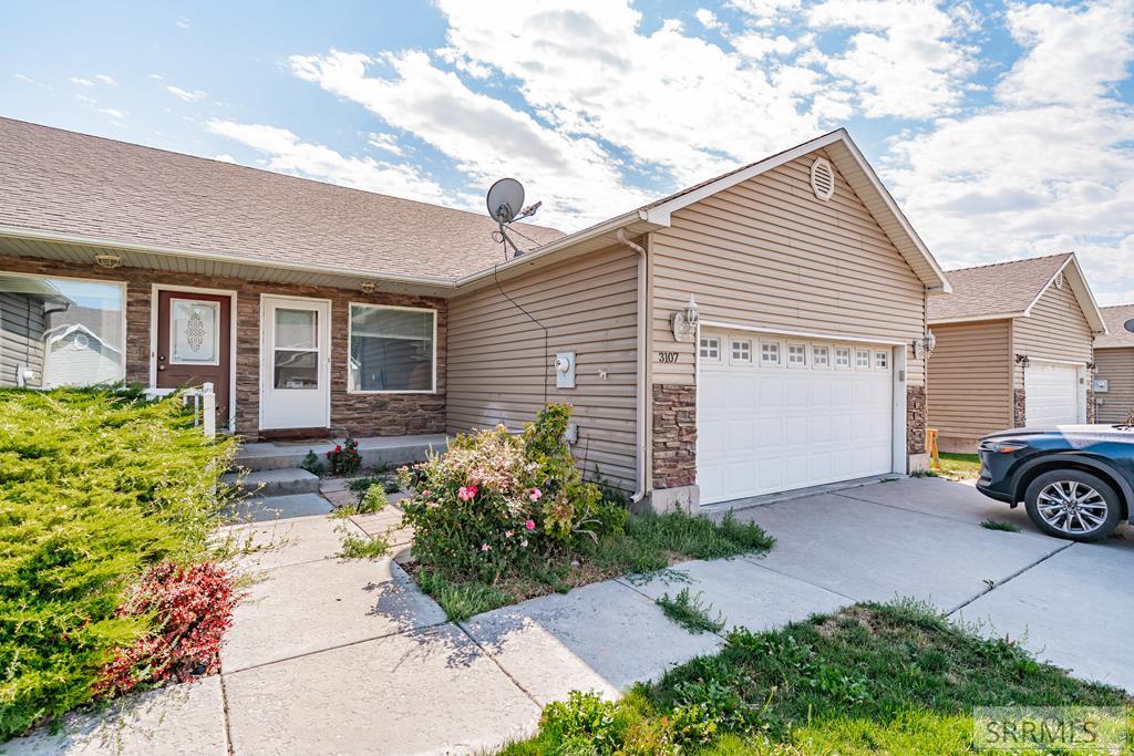 3701 E 1st Street, Ammon ID 83401