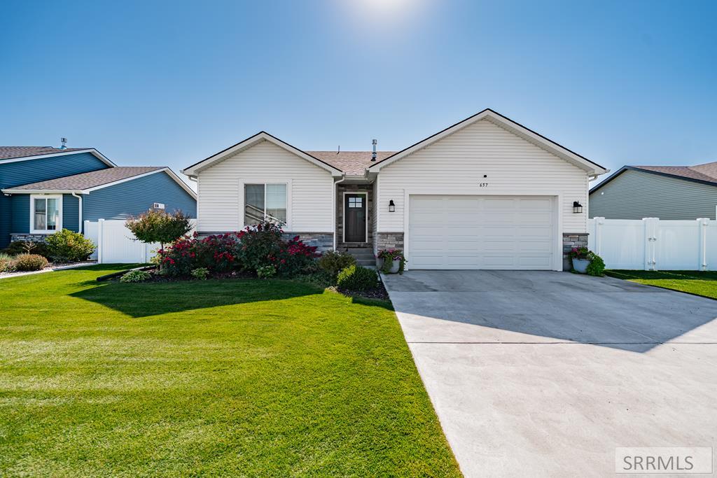 657 Waylend St, Idaho Falls ID 83402