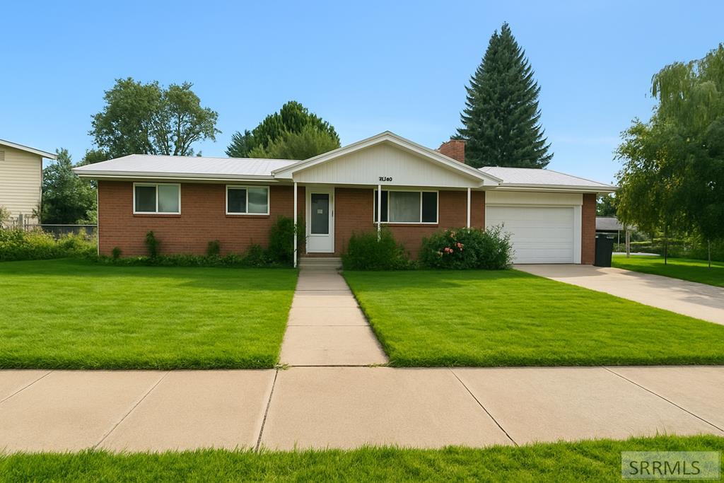 862 Raymond Drive, Idaho Falls ID 83402