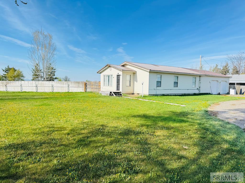 455 W 195 N, Blackfoot ID 83221