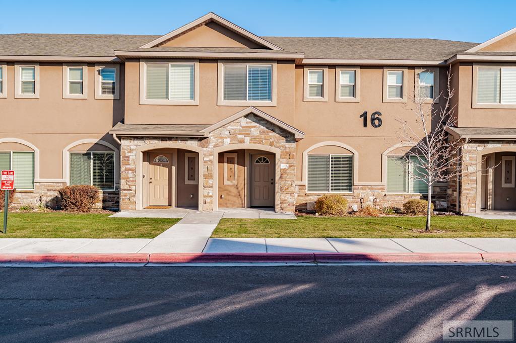 565 Pioneer Road Unit 194, Rexburg ID 83440