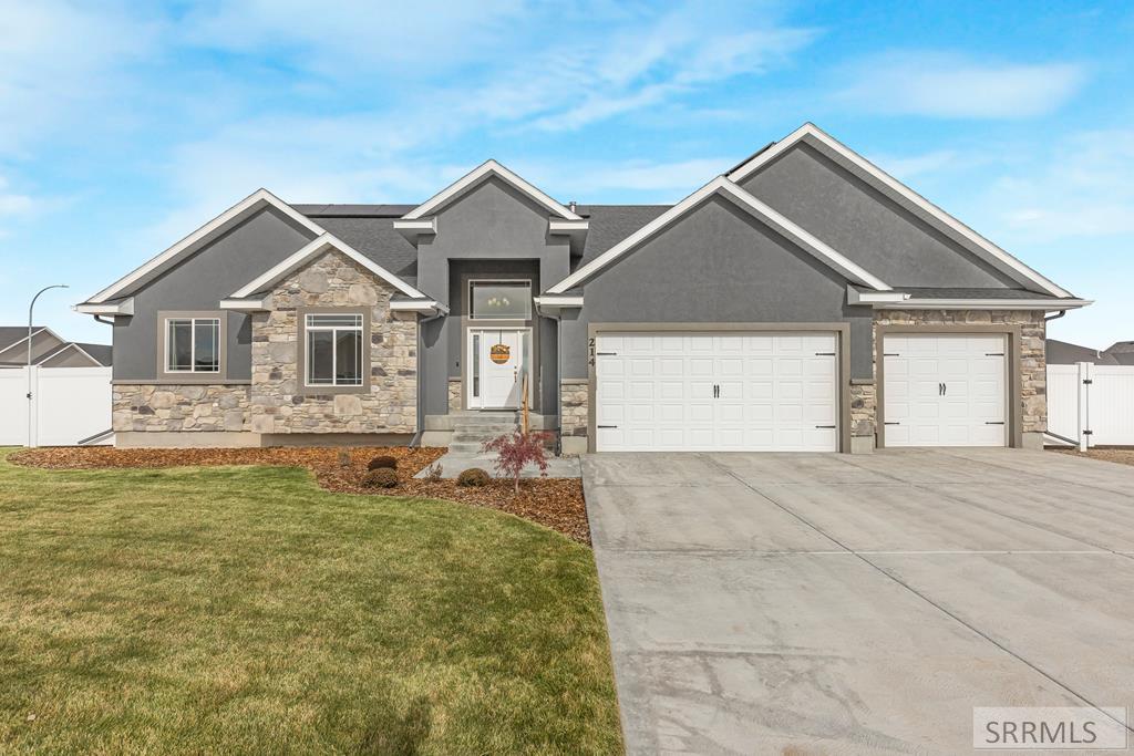 214 Cold Springs Dr, Idaho Falls ID 83404