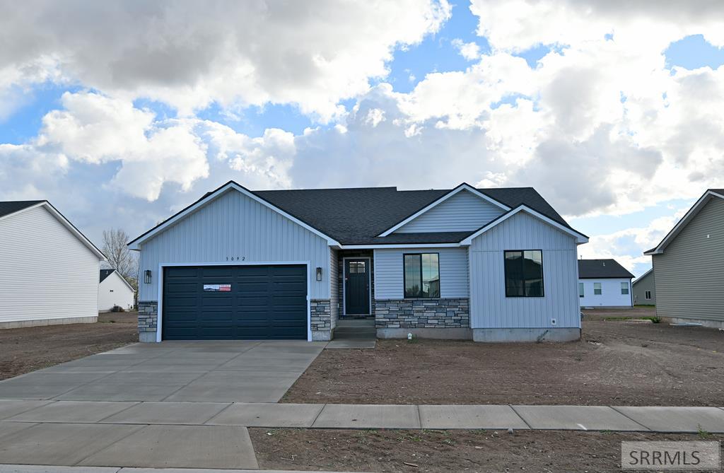 3092 Peacock Lane, Ammon ID 83406