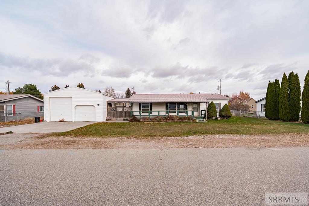 435 Ward Drive, Blackfoot ID 83221