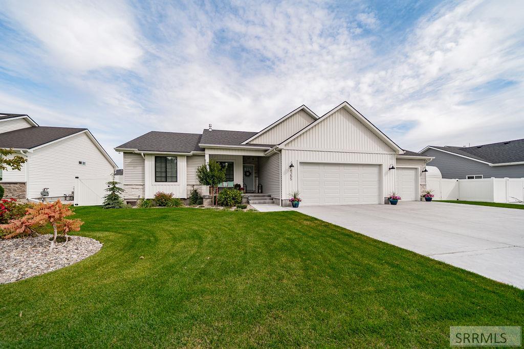 4255 Stonebrook Lane, Idaho Falls ID 83404
