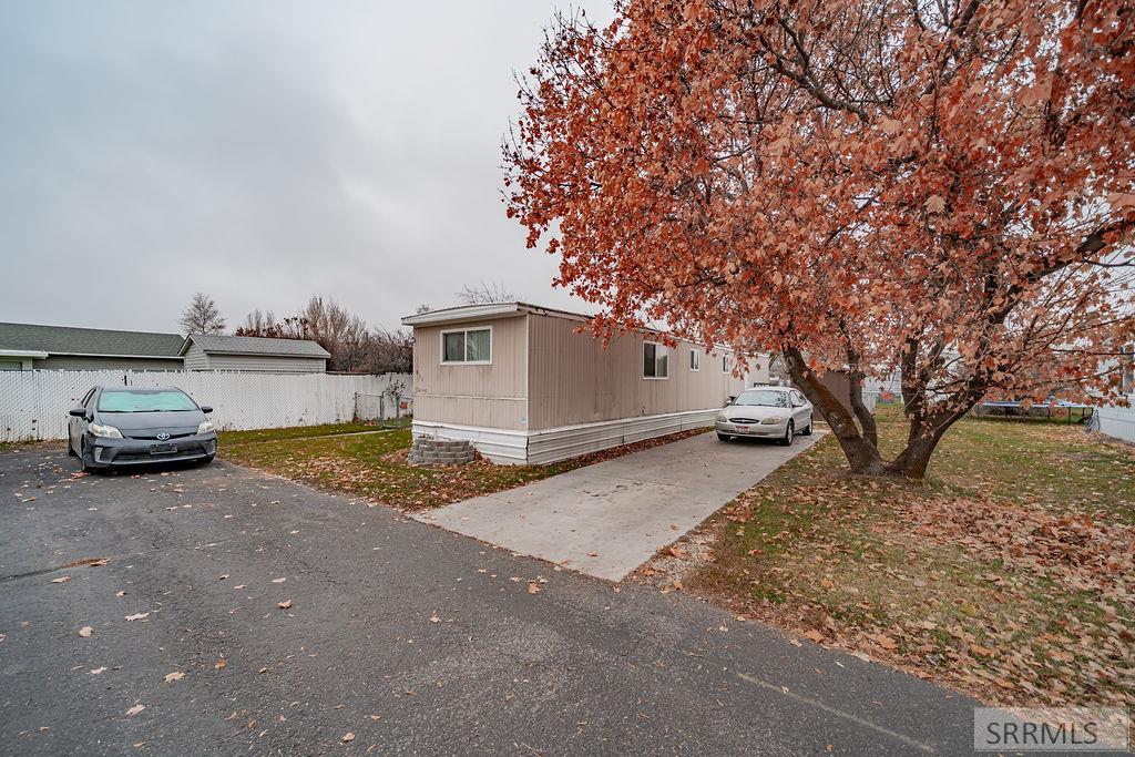 634 Lilac Street, Rexburg ID 83440
