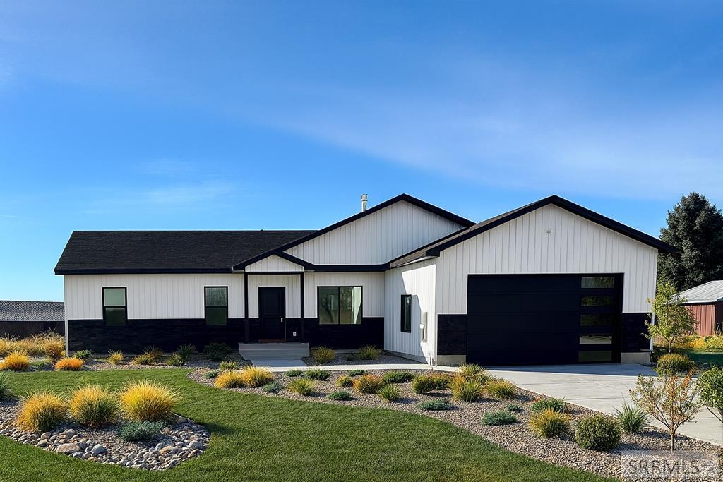 211 N 4200 E, Rigby ID 83442