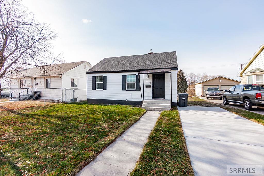 1235 Ada Avenue, Idaho Falls ID 83402