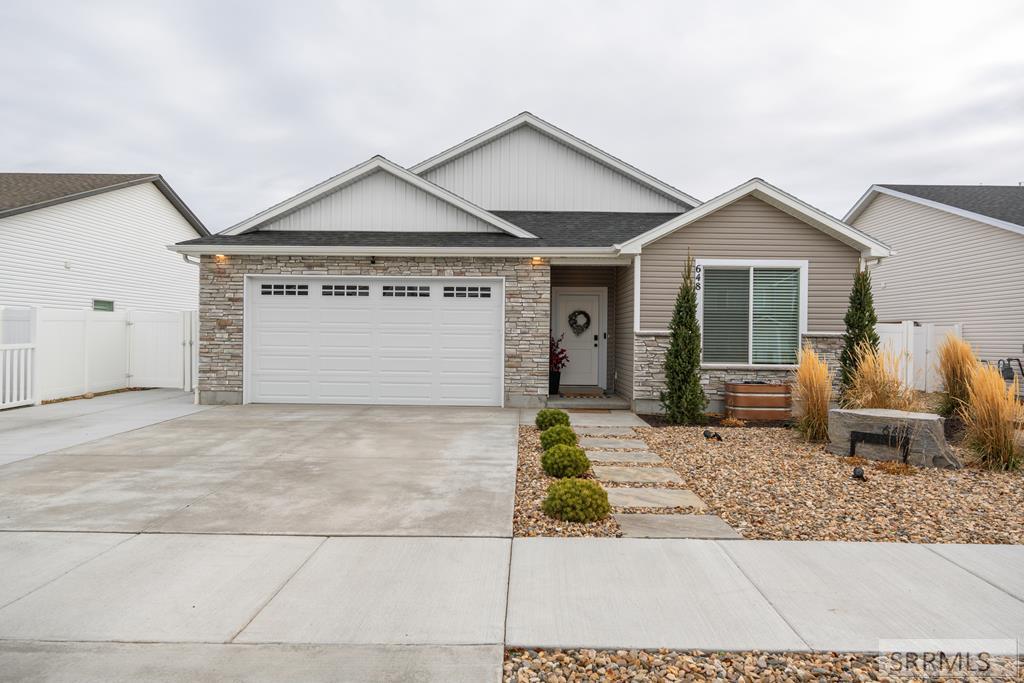 648 S 2400 W, Rexburg ID 83440