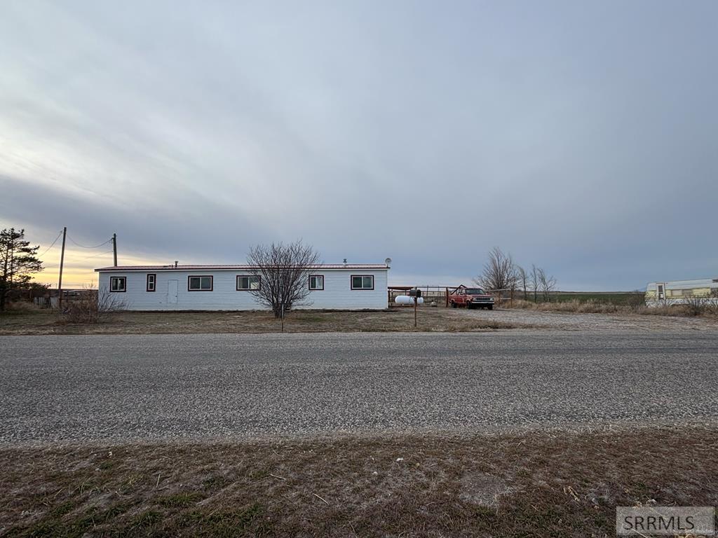 380 N 1200 W, Blackfoot ID 83211
