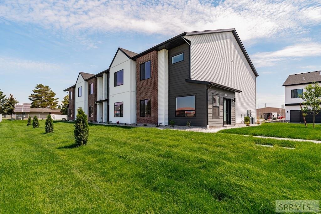 1267 Meadow Edge Ct, Idaho Falls ID 83402