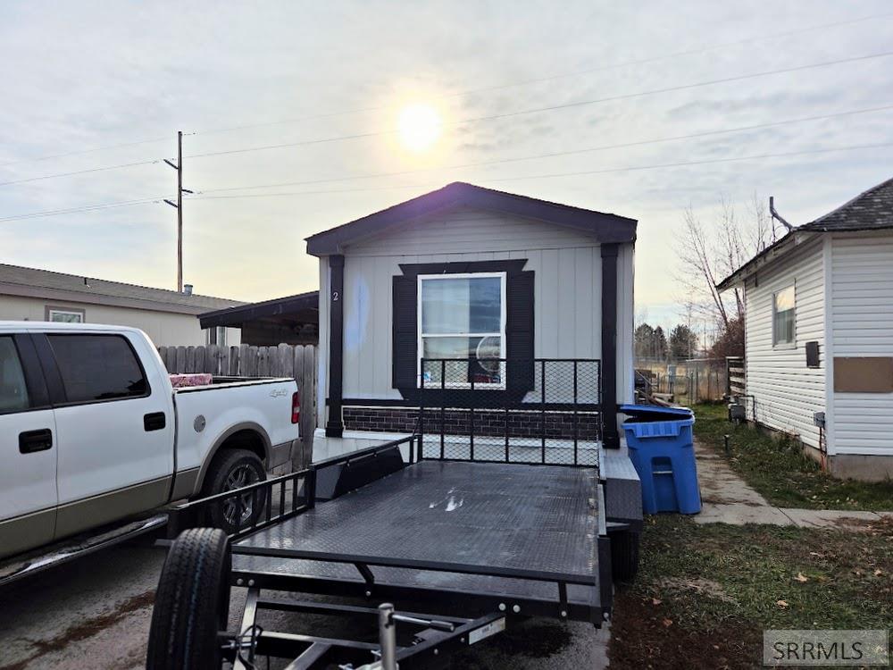 4986 S 2000 W, Rexburg ID 83440