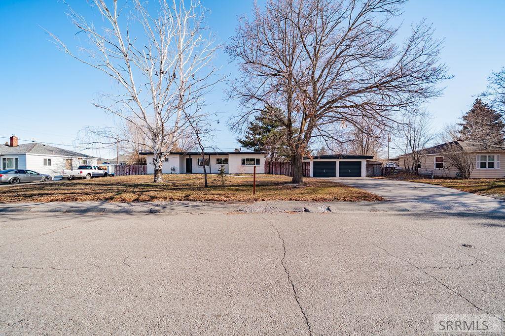 165 Horrocks Drive, Blackfoot ID 83221