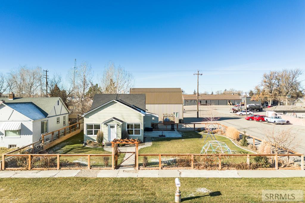 387 N Shilling Avenue, Blackfoot ID 83221