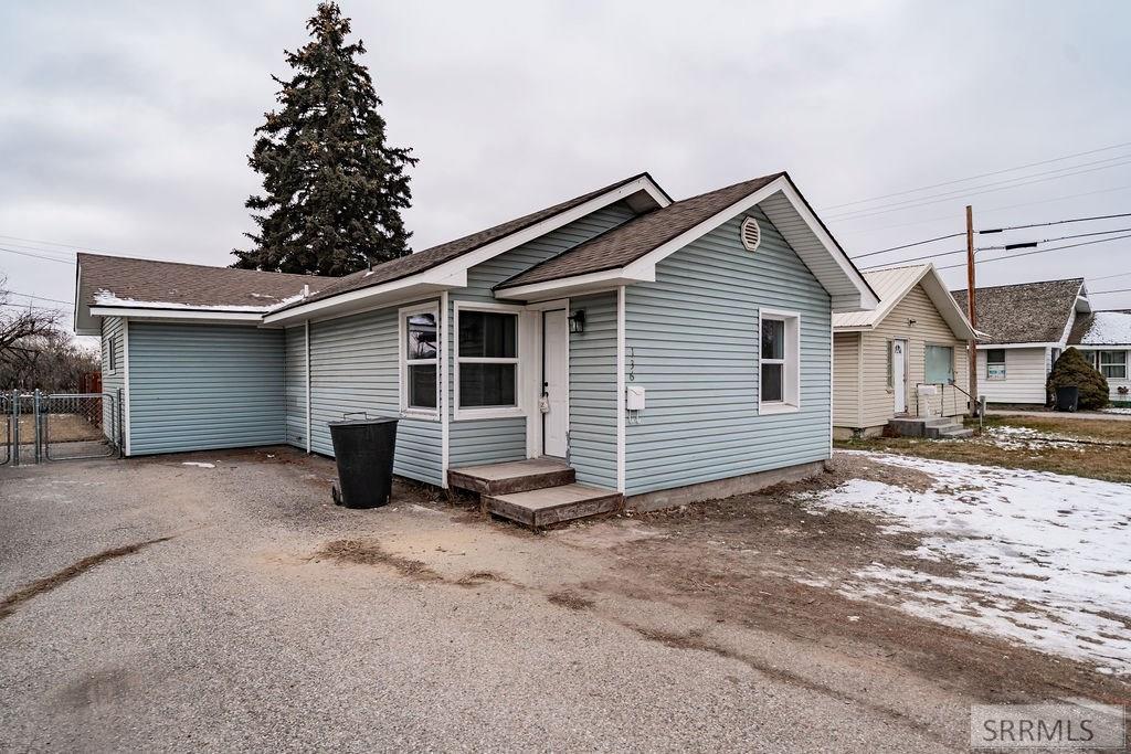 136 W Elm Street, Shelley ID 83274