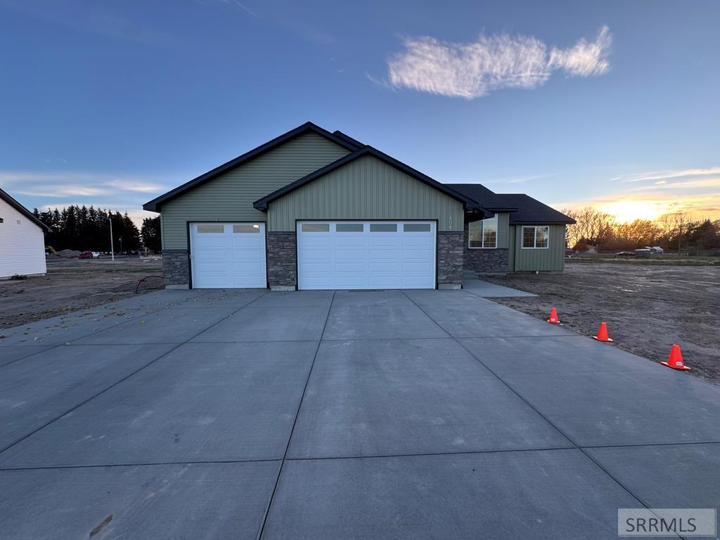 404 Kelton Circle, Shelley ID 83274
