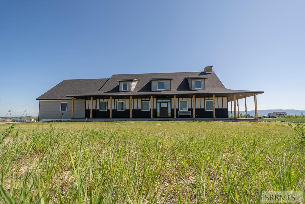 12027 E 101 N, Idaho Falls ID 83401