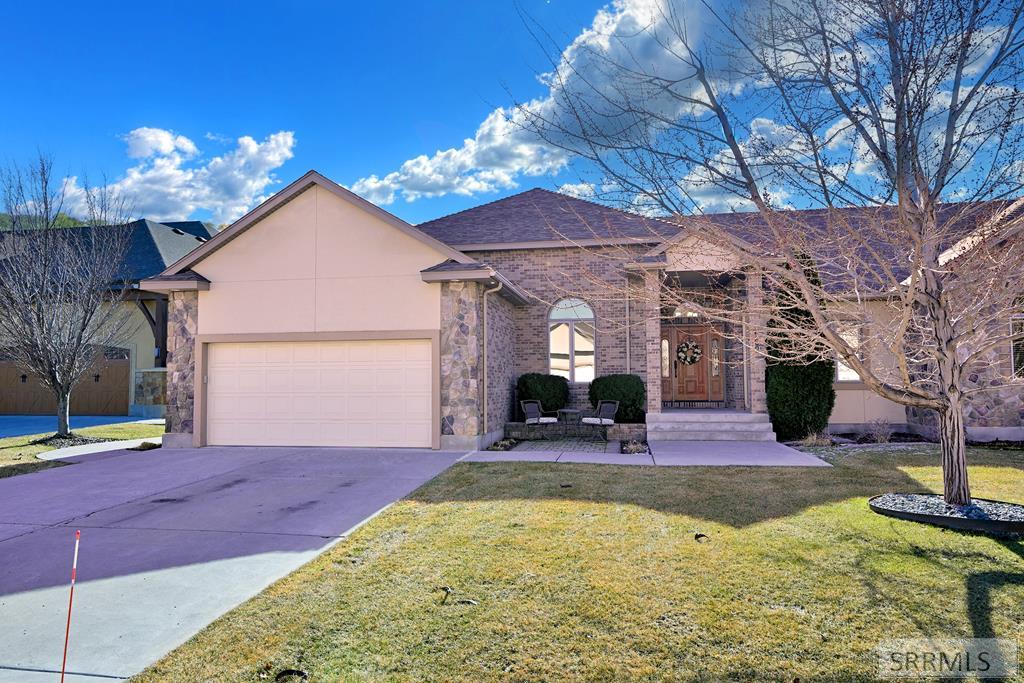 682 White Pine Lane, Idaho Falls ID 83404