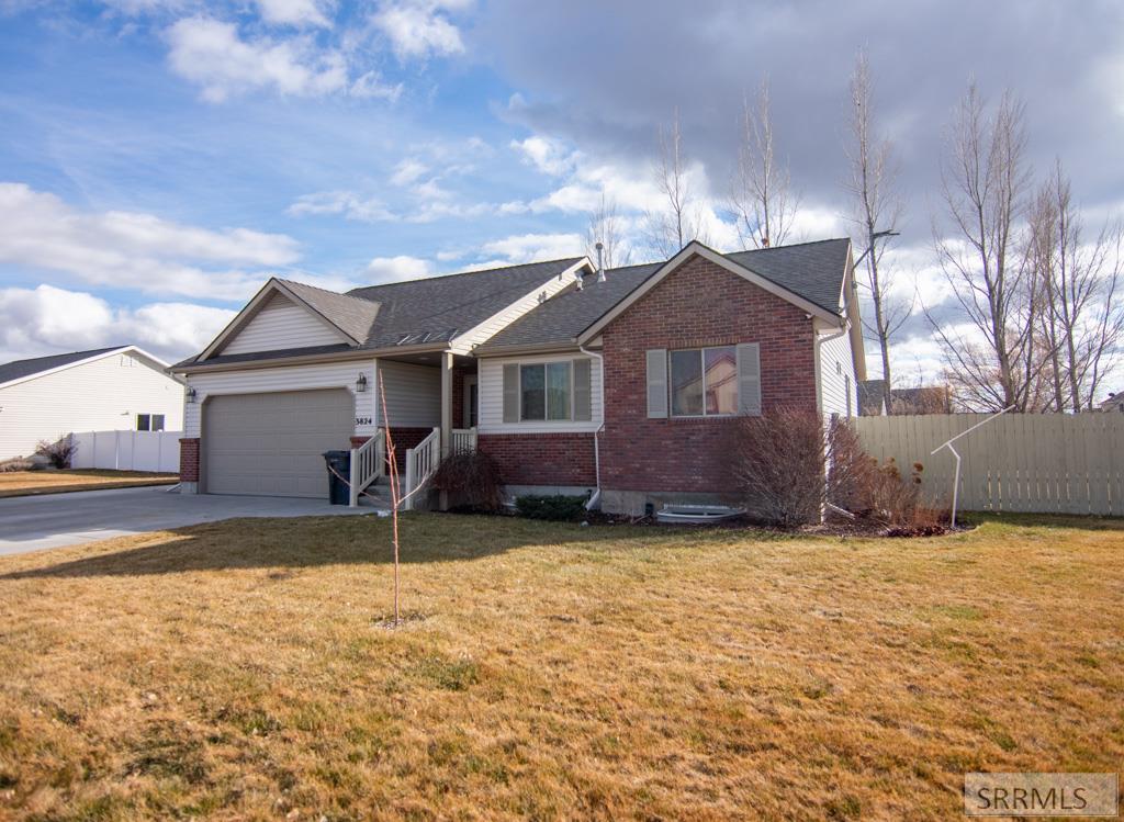 3824 Deer Stream Drive, Idaho Falls ID 83401