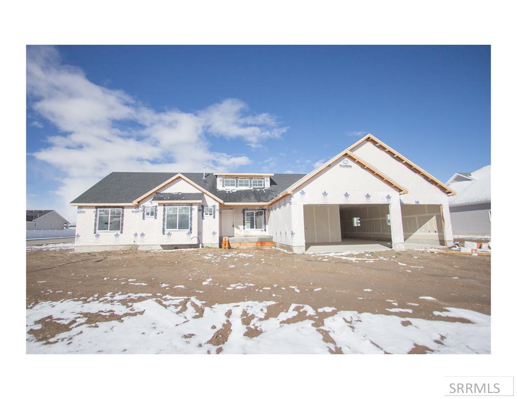 240 Galena Summit Dr, Idaho Falls ID 83404