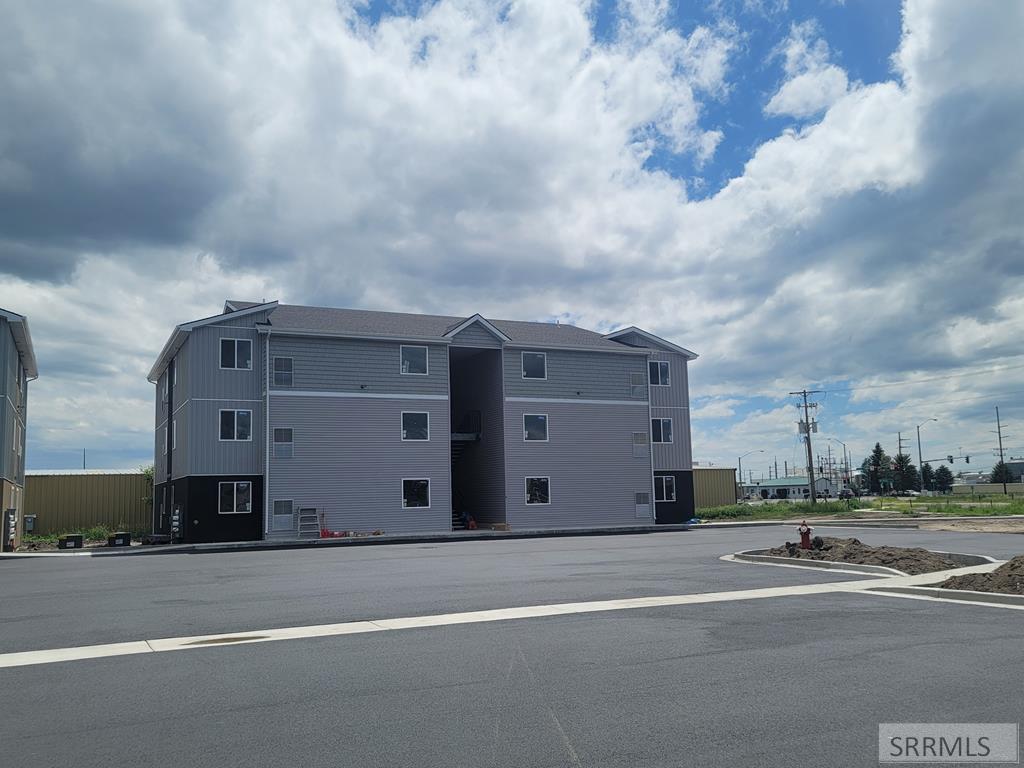 238 Ella Lane Unit 303, Rexburg ID 83440