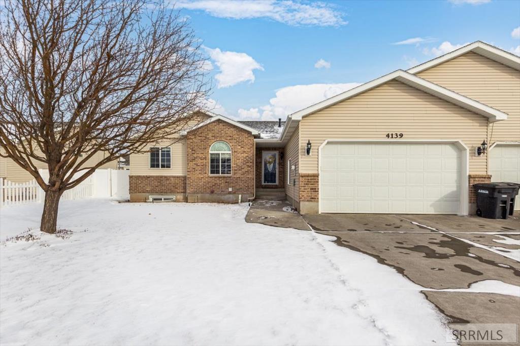 4139 E Fairview Drive, Ammon ID 83406