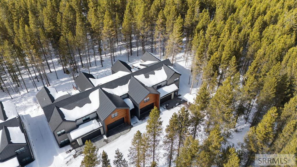 4359 Yeti Ln, Island Park ID 83429