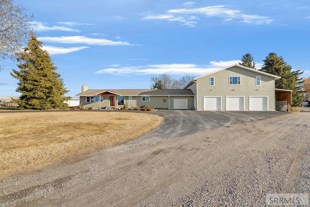 7965 s 3rd E, Idaho Falls ID 83404