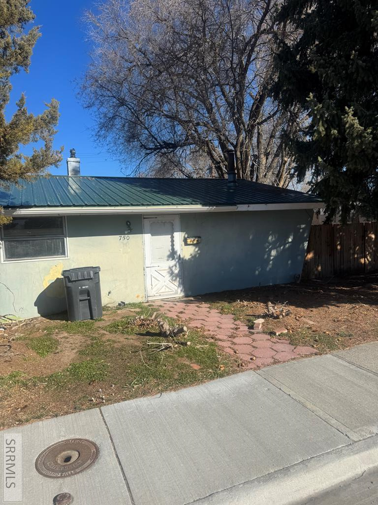 750 NE Bonneville Drive, Idaho Falls ID 83401
