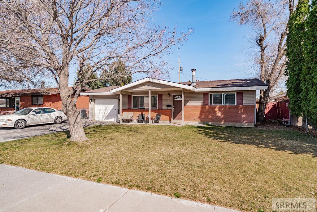 794 Anthon Avenue, Idaho Falls ID 83404