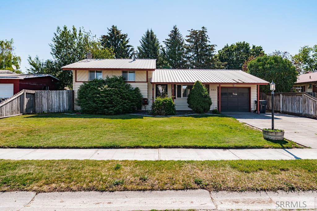 542 Starlite Avenue, Idaho Falls ID 83402