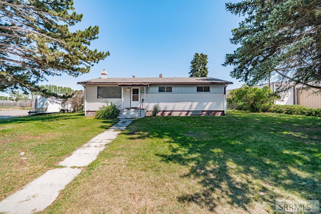 3417 E 107 N, Idaho Falls ID 83401