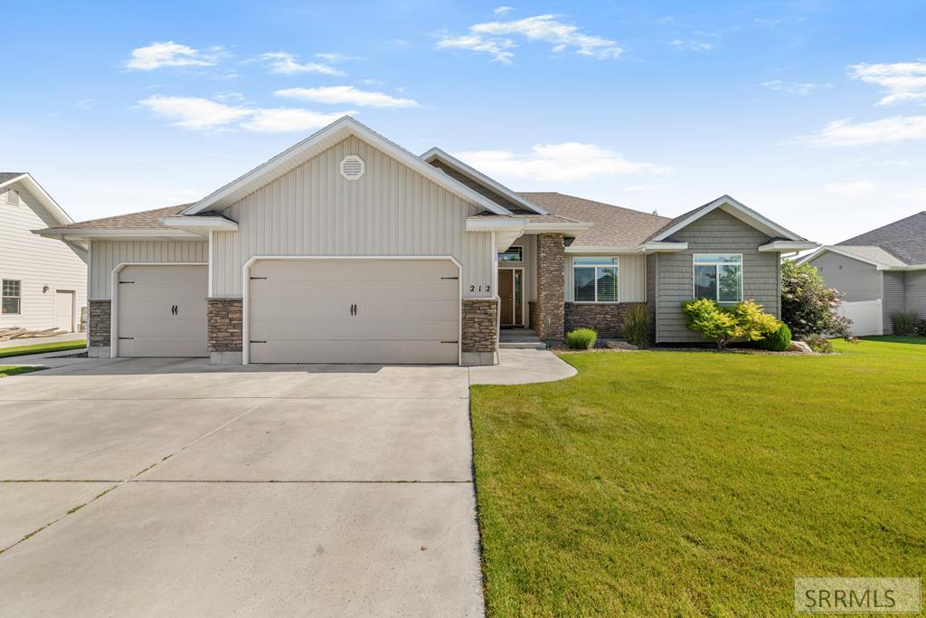 212 Calistoga Drive, Idaho Falls ID 83404