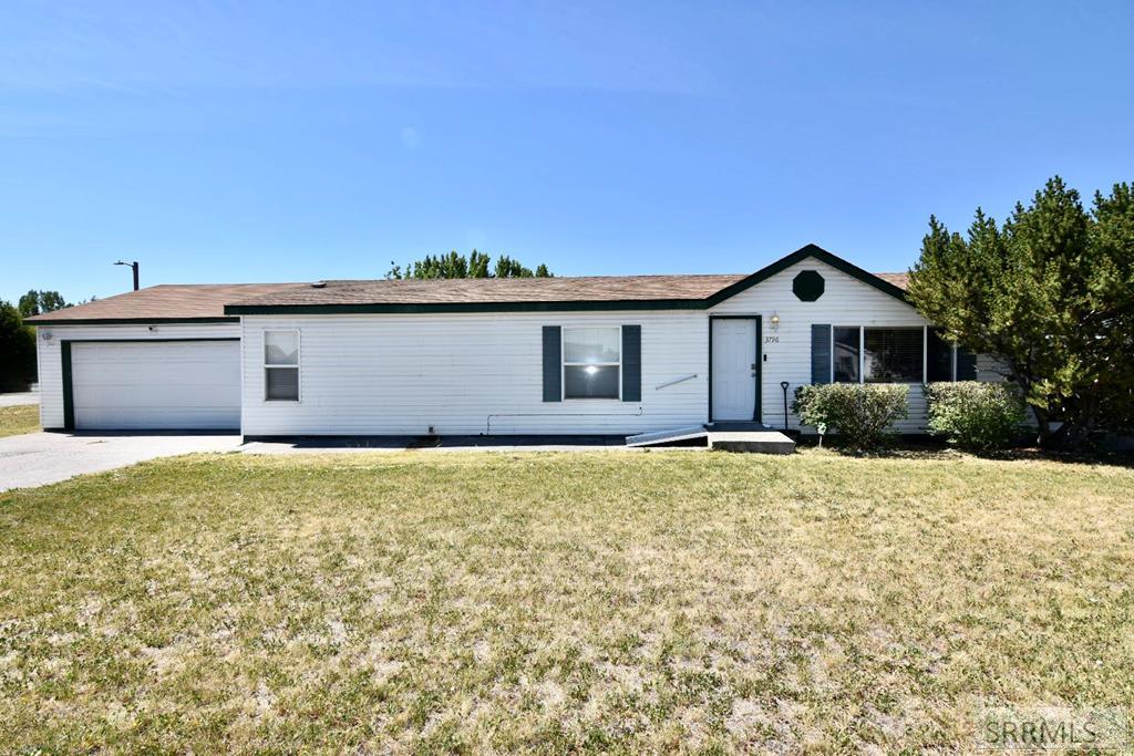 3796 E Greenwillow Lane, Idaho Falls ID 83406