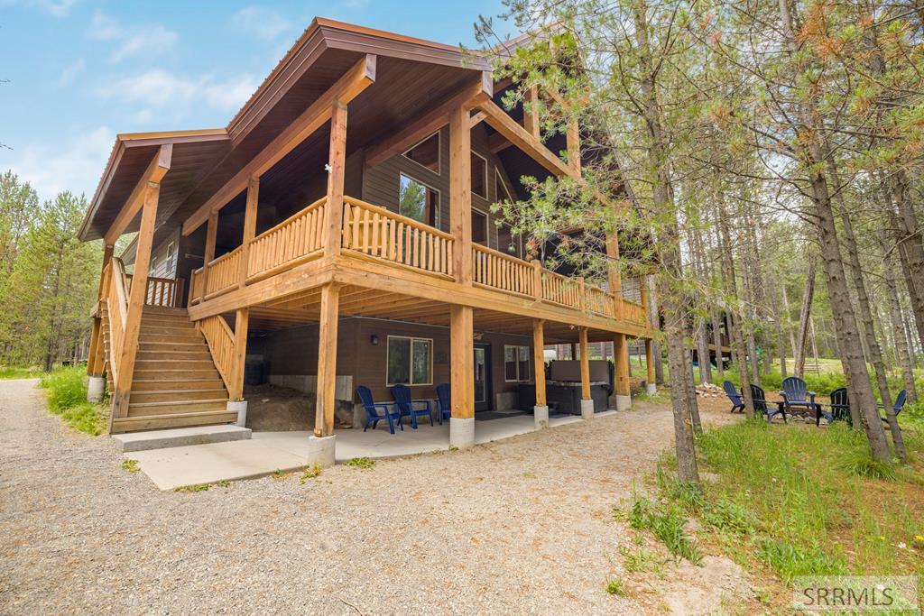 3621 Fernwood Drive, Island Park ID 83429