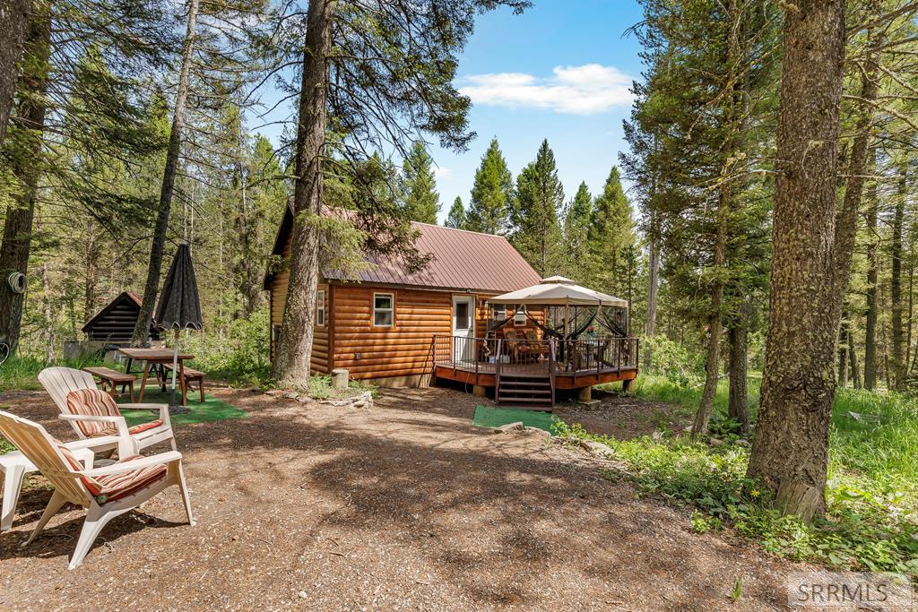 4132 Beaver Springs Road, Island Park ID 83429