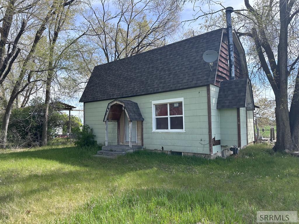 265 S 625 West, Blackfoot ID 83221