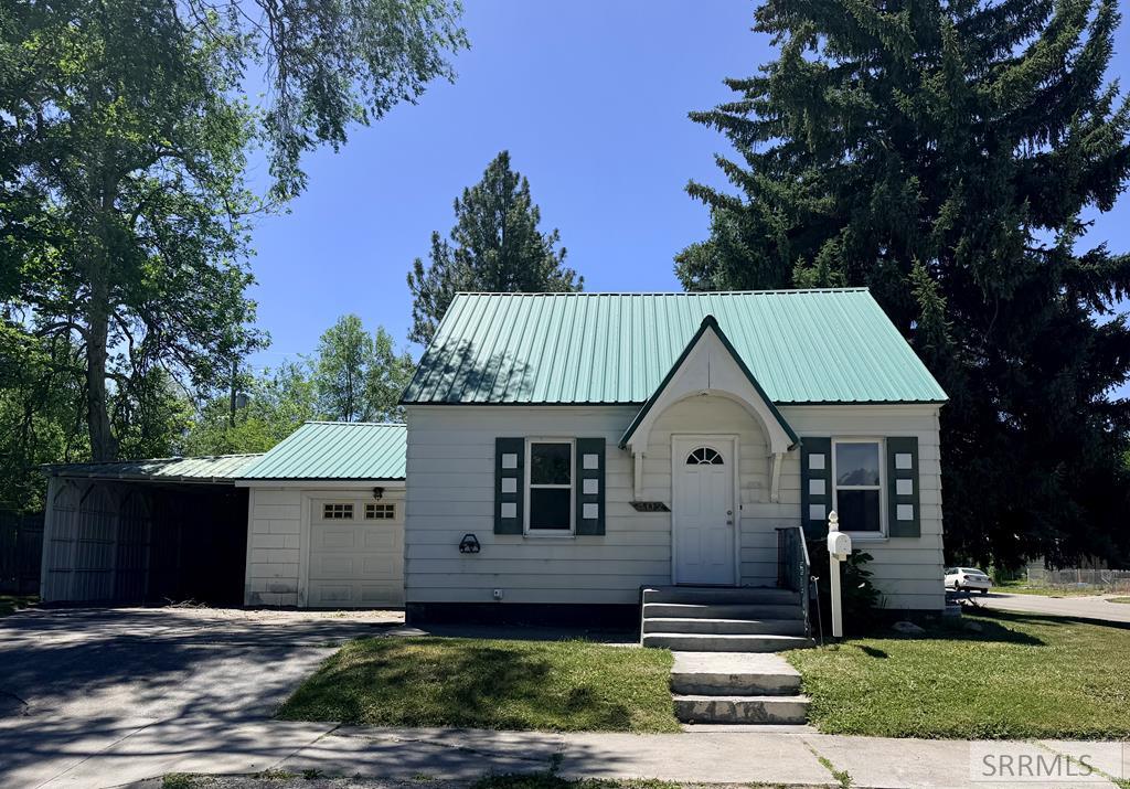 402 3rd Street, Idaho Falls ID 83404