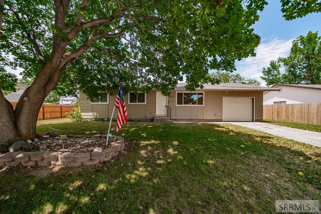 365 Bob O Link Drive, Idaho Falls ID 83401