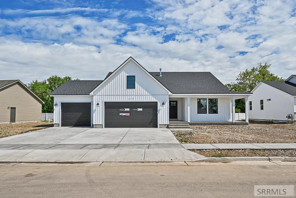 460 Willow Bend Avenue, Rigby ID 83442