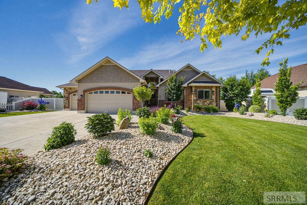 636 Gatehouse Lane, Idaho Falls ID 83404